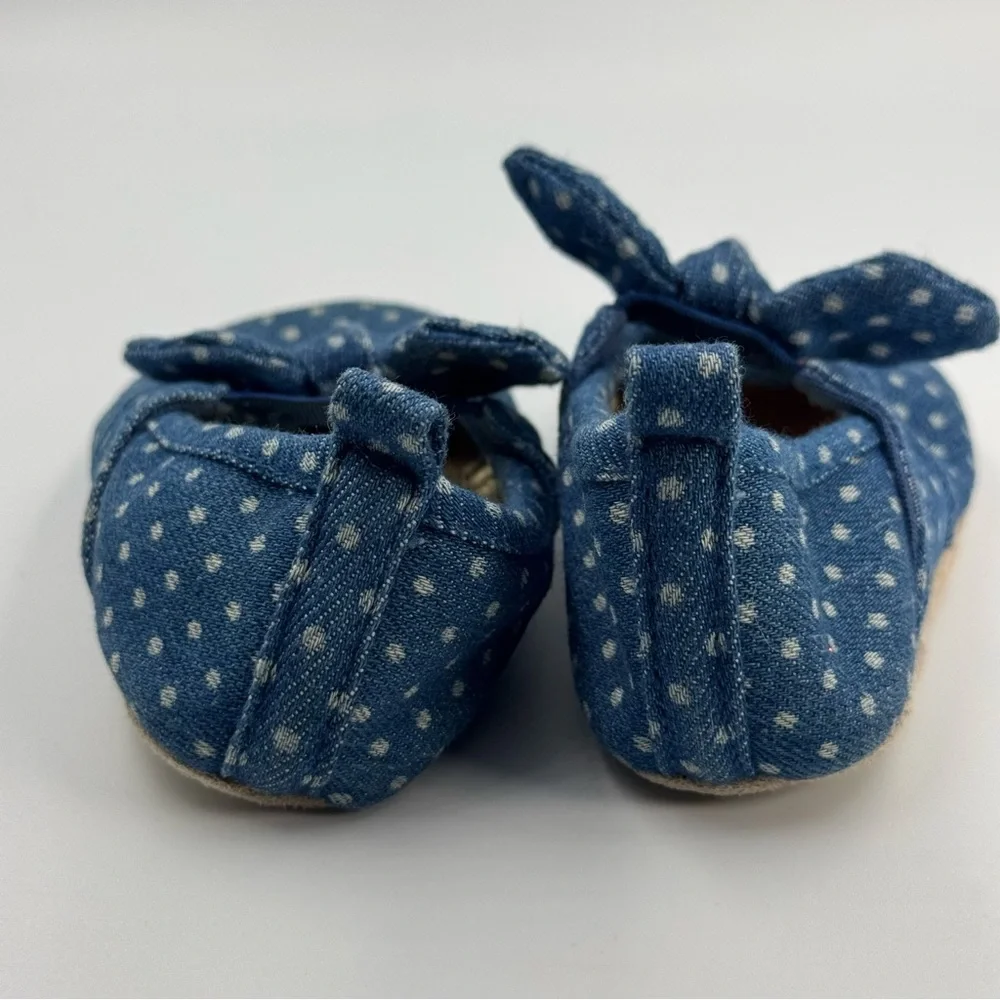 Old Navy Blue Jean and Polka Dot Slip On Baby Shoes With Bows Size 6-12 Months
